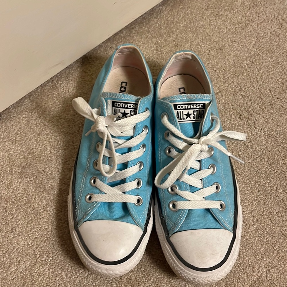 Converse Low Top Blue